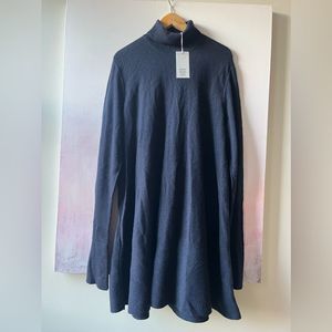 Cos Lambswool turtleneck lonGsleeve dress navy size medium nwt.